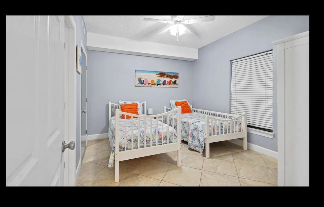 Beautiful Beachfront Views - The Retreat At Emerald Isle Панама Сити Бийч Екстериор снимка